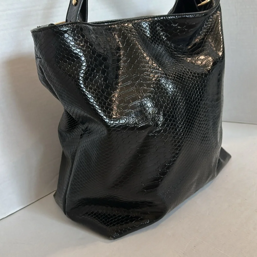 LULU DHARMA Black snakeskin Women's HOBO Bag in PRISTINE CONDITION